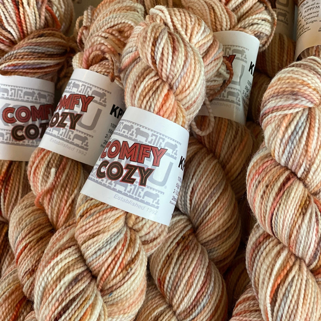 Omega, Karen, Cotton Yarn, 728, Cafe (Coffee) – Copper Centaur Studios